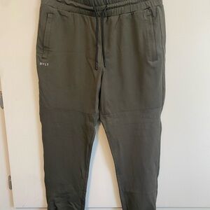 Women’s BYLT Elite+ Olive Jogger Pants size M